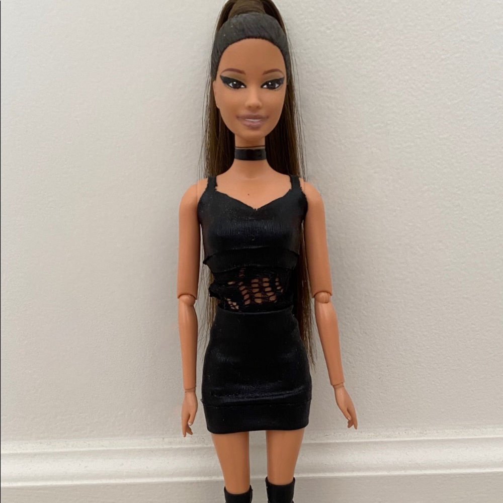 Ariana Grande Doll🖤
